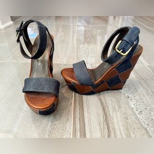 Stuart Weitzman Wedges